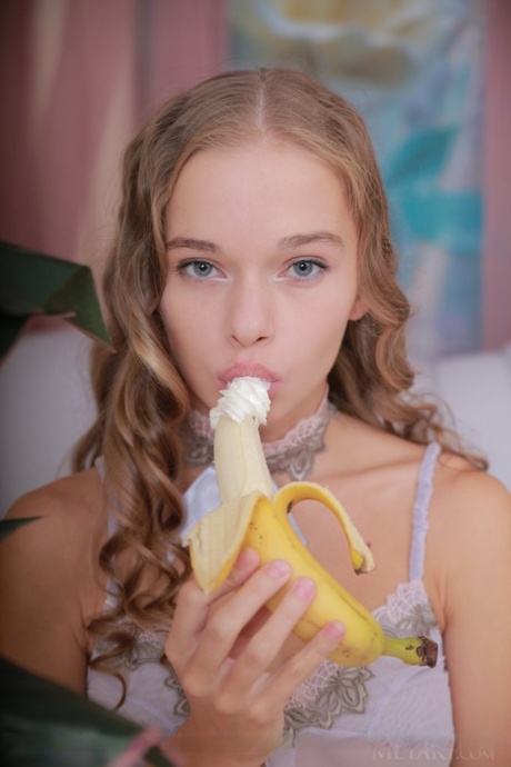Fantastic tiny brunette Milena D stuffs a flower in her tight pussy