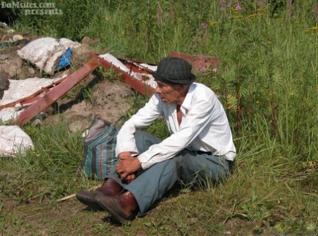 Horny redhead lady finds an old hobo to fuck her horny pussy in a field