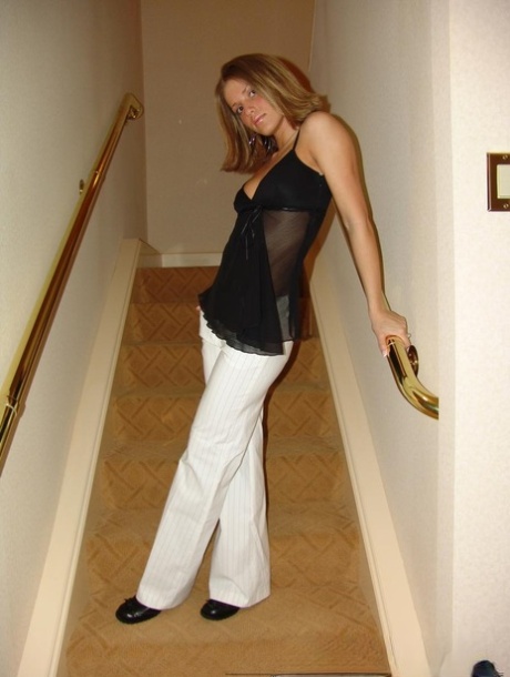 Teen amateur Karen touts her tight ass in black lingerie and thong