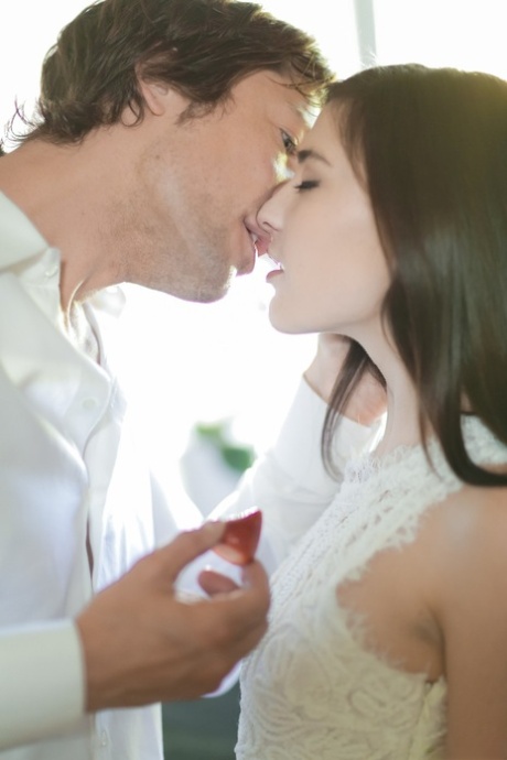 Elegant teen with tiny tits Jenna Reid gets nailed and creamed by her hunk