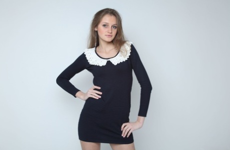Adorable babe Linessa shows her beautiful body in a sexy dress & while naked
