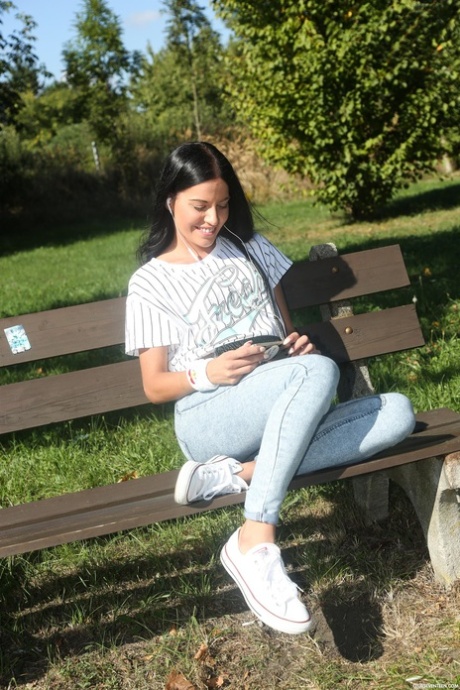 Sexy brunette Evelyn Dellai enjoys outdoor hardcore sex with a hung stranger