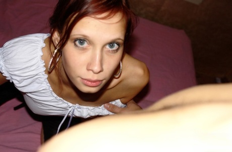 Adorable girlfriend Justine getting her mouth and twat boned in POV