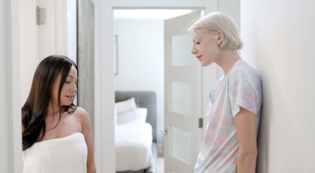 Girls Way starring Jennifer White, Lena Anderson XXX Gallery