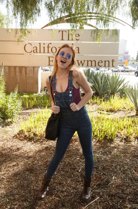 Sexy babes Riley Anne & Winter Bliss flashing hot bodies & titties in public