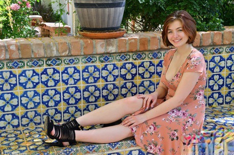 Stunning beauty amateur Aria upskirting & flashing her tasty nipples in public