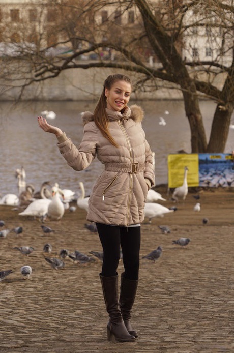 Teen in pantyhose Lenka Samkova unveils her tight butt and long legs